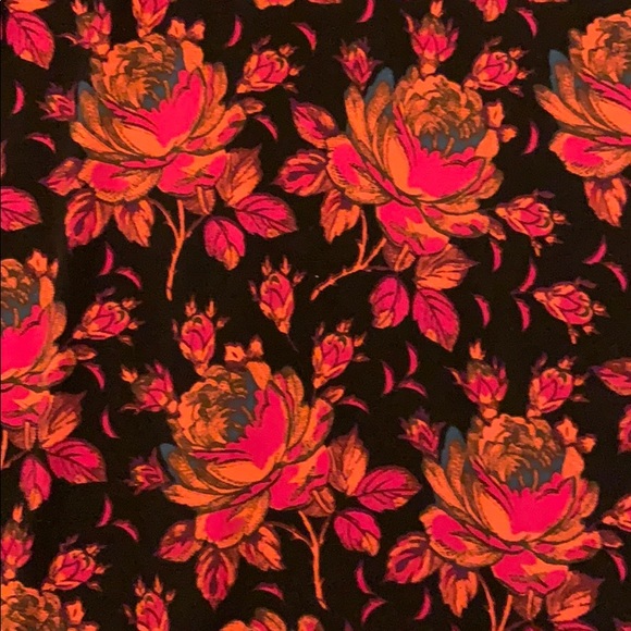 Black + Pink Floral LuLaRoe Azure Skirt, size L - Picture 2 of 5